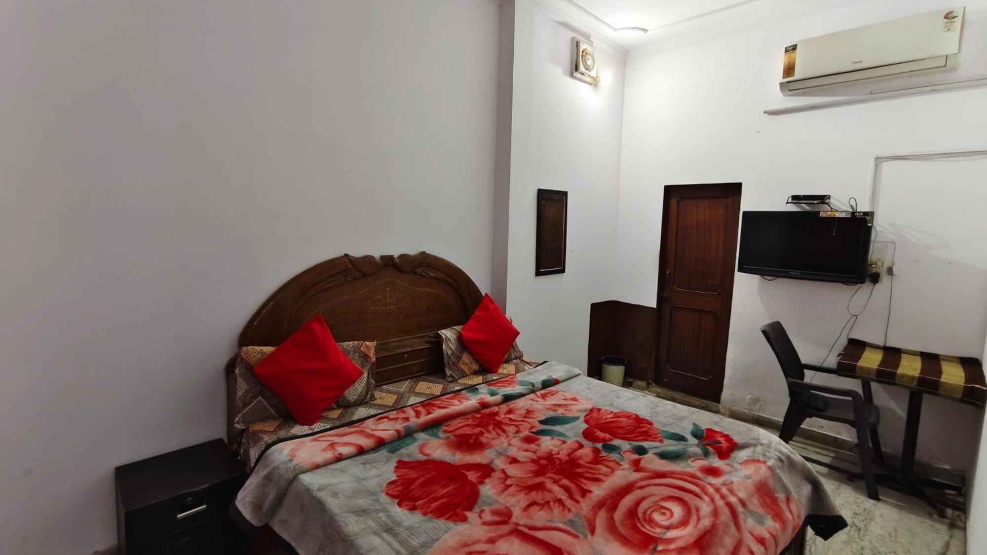 Rajdhani Guest House Faridabad Dış mekan fotoğraf