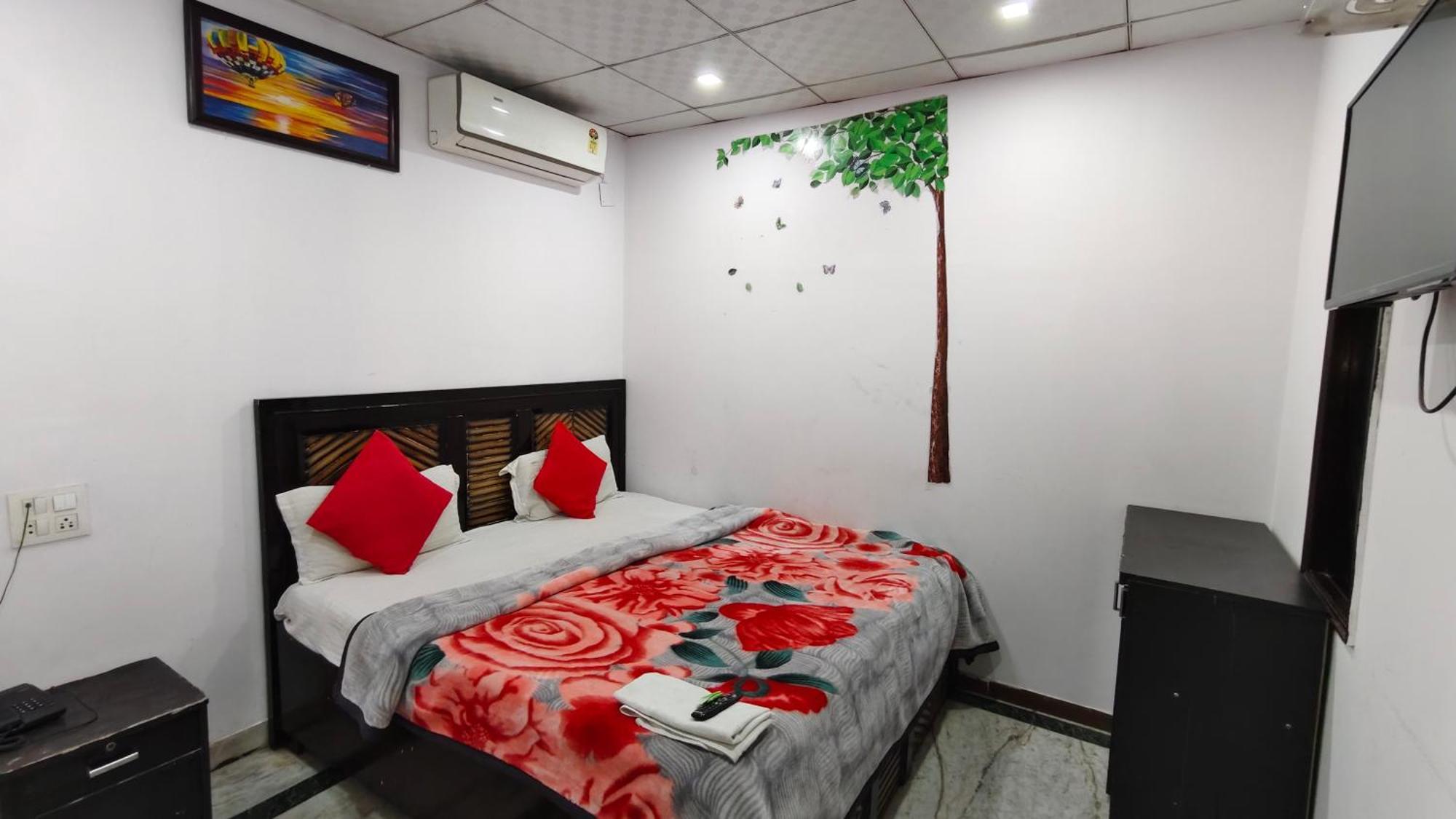 Rajdhani Guest House Faridabad Dış mekan fotoğraf