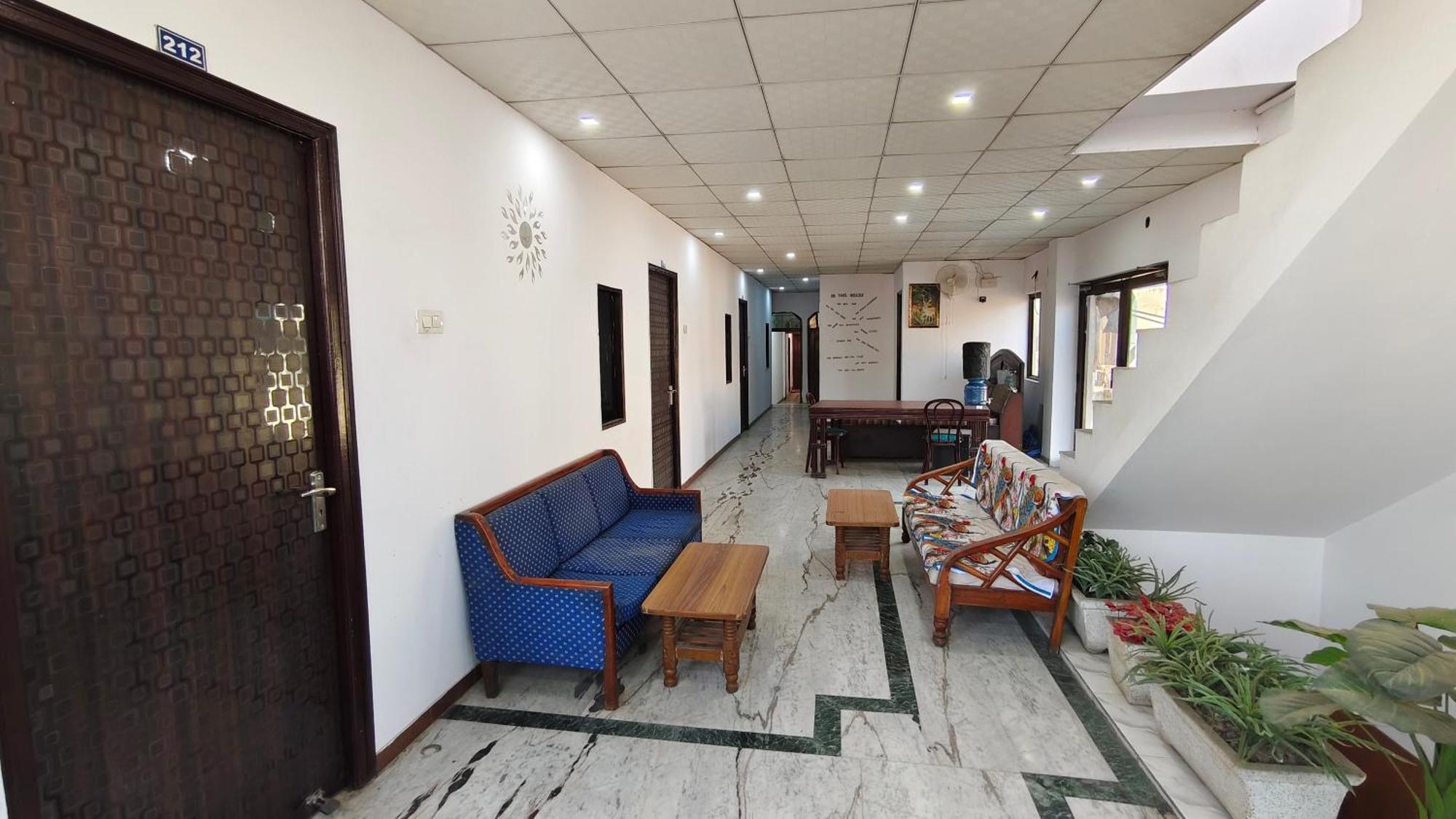 Rajdhani Guest House Faridabad Dış mekan fotoğraf
